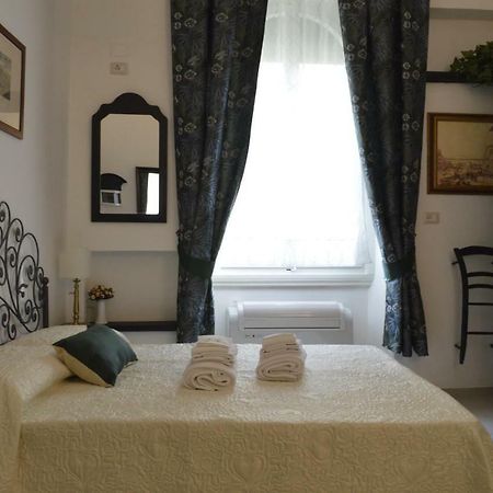 Relais Le Cento Botteghe Apartment Florence Exterior photo